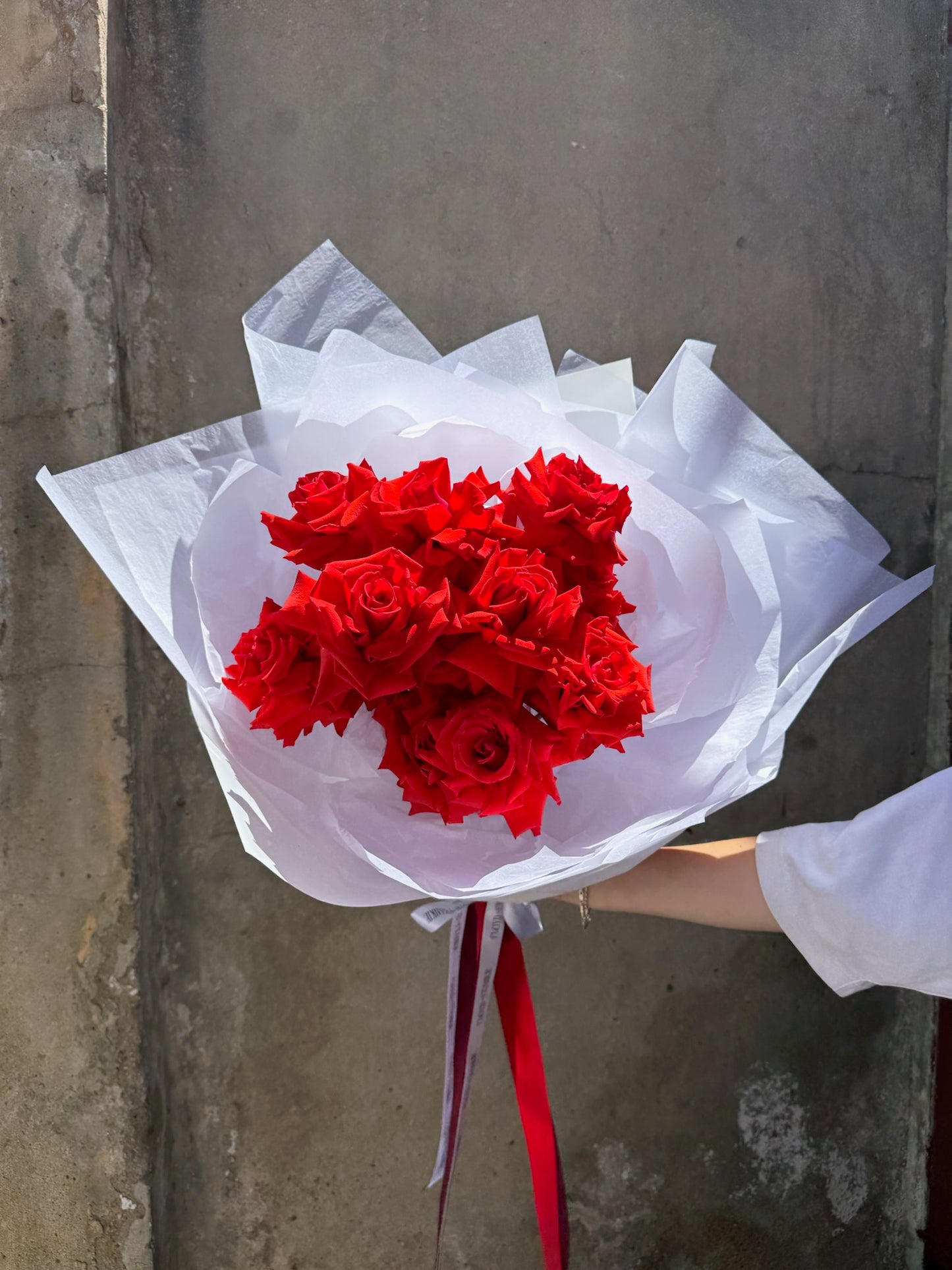 A Dozen Premium Rose Bouquet