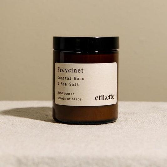 Freycinet // Coastal Moss & Sea Salt 175ml Candle- Etikette